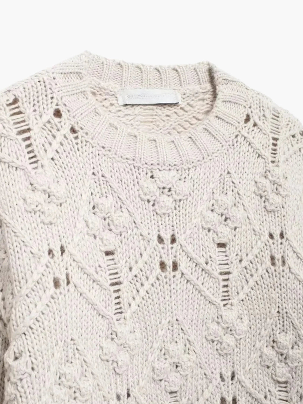 Delia | Modischer Damenpullover aus Zopfmuster