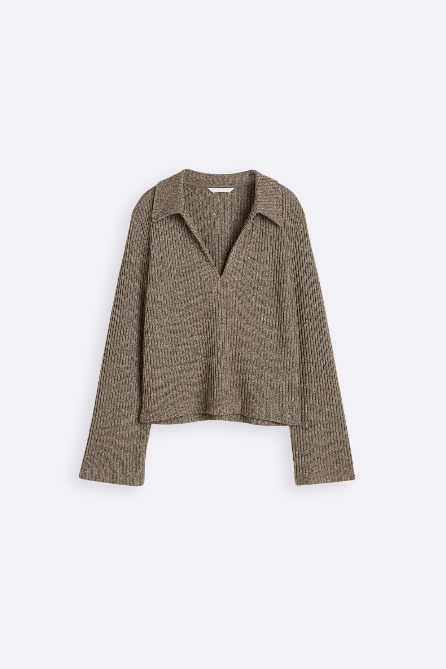 Gerippter Strickpullover mit Kragen