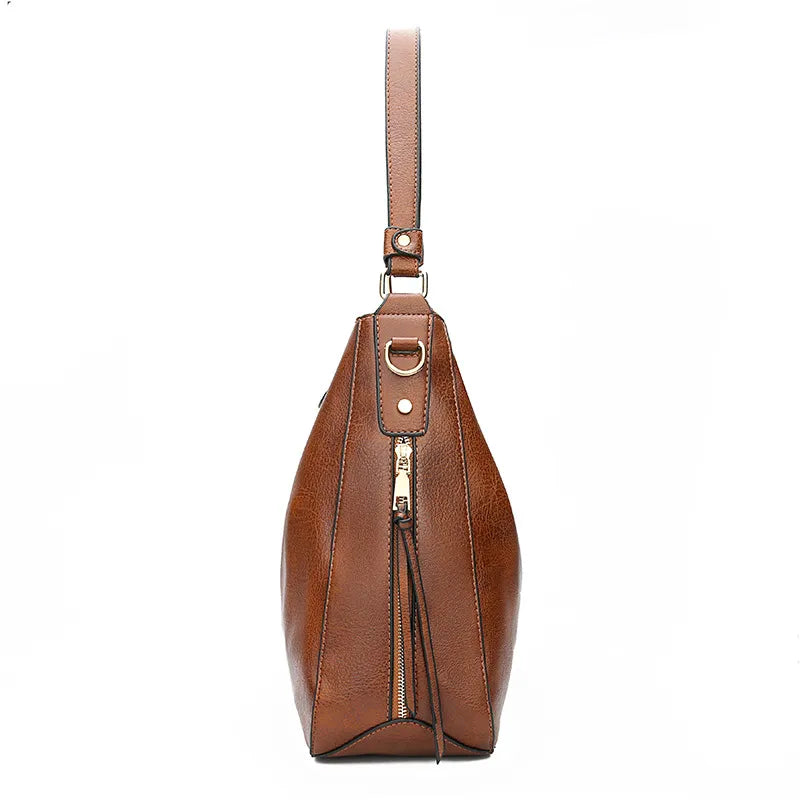 Jacky - Elegante und geräumige Sommer-Tasche aus Leder für Frauen